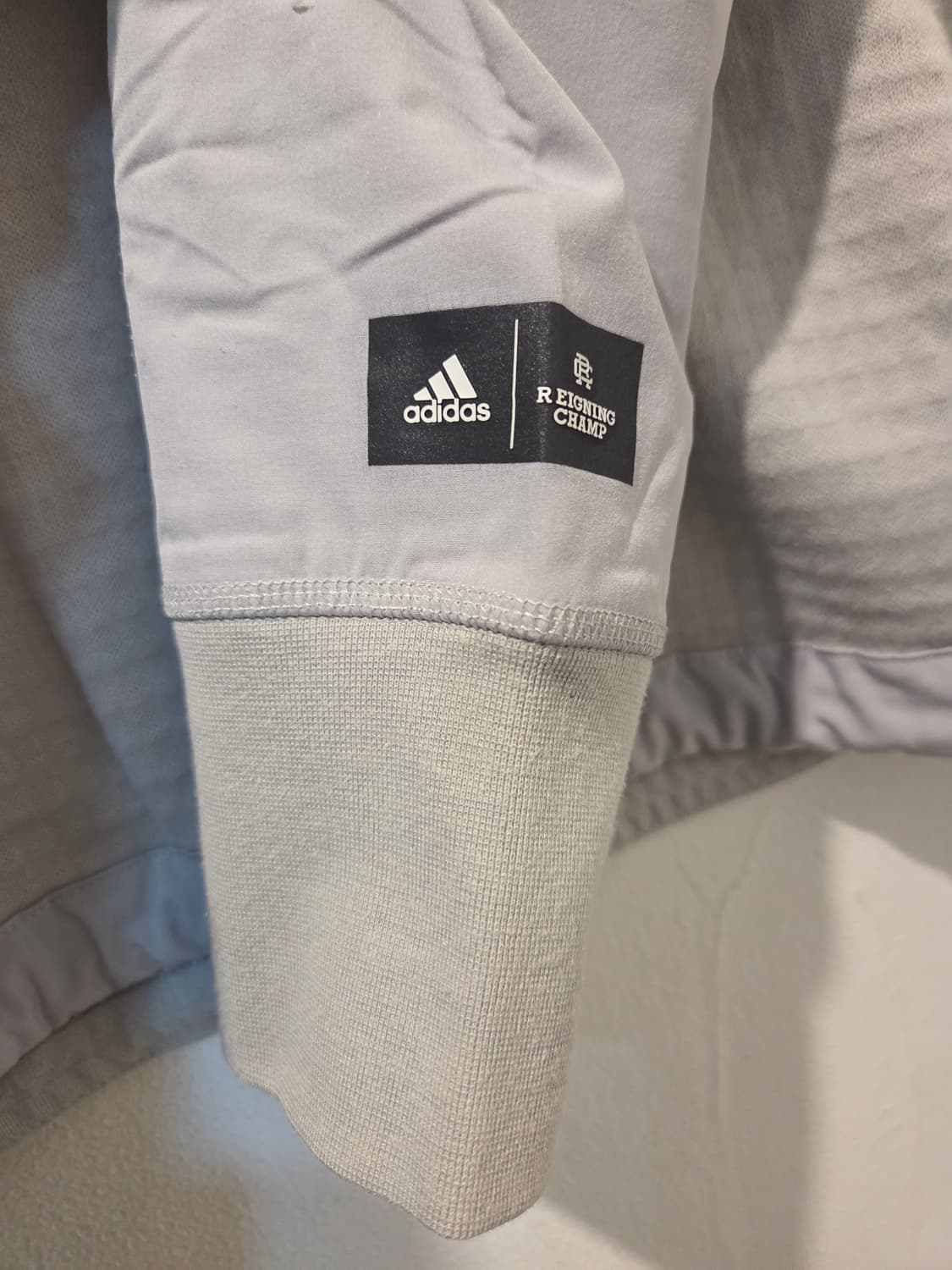 아디다스 후드티셔츠  상품이미지4