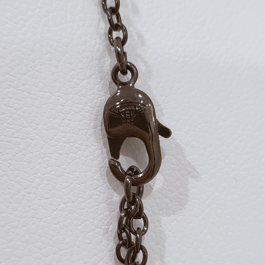 비비안 올 블랙 목걸이_업사이클링_새상품 상품이미지2