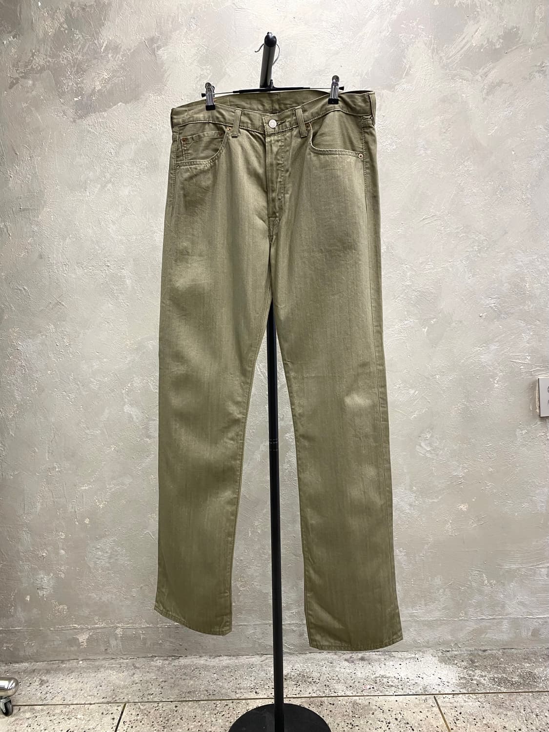 [34] Levi's 501 리바이스 올리브 그린 레귤러 핏 팬츠 상품이미지4