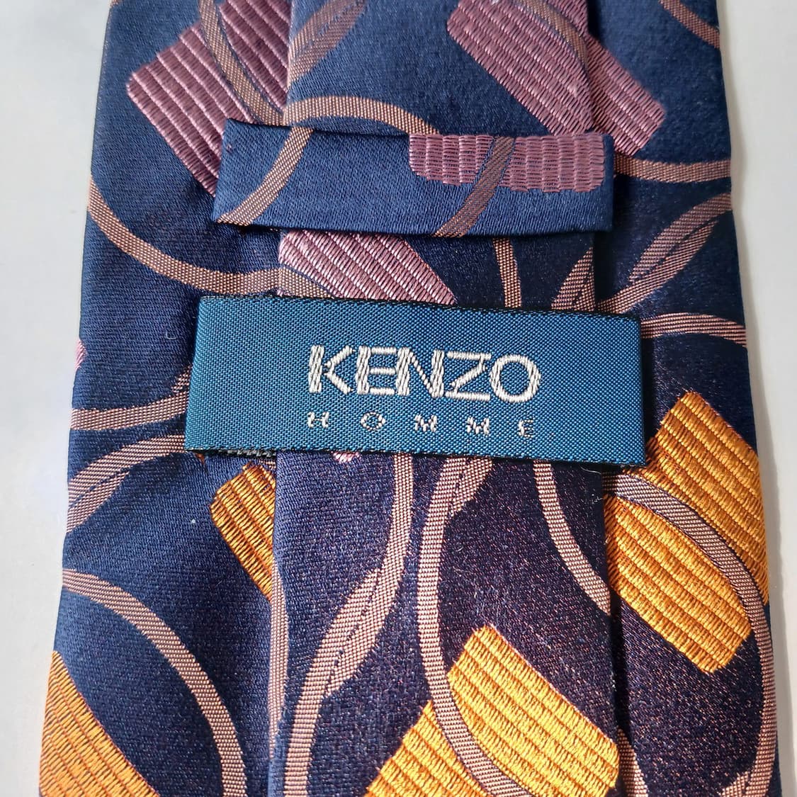 겐조 실크 네이비 자카드 패턴 넥타이 9.5cm A+~A등급 E853
 상품이미지7