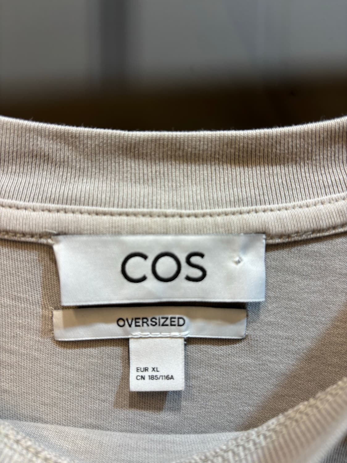 [XL] COS 코스 오버사이즈 반팔 티셔츠 베이지 라이트그레이 2.5  상품이미지3