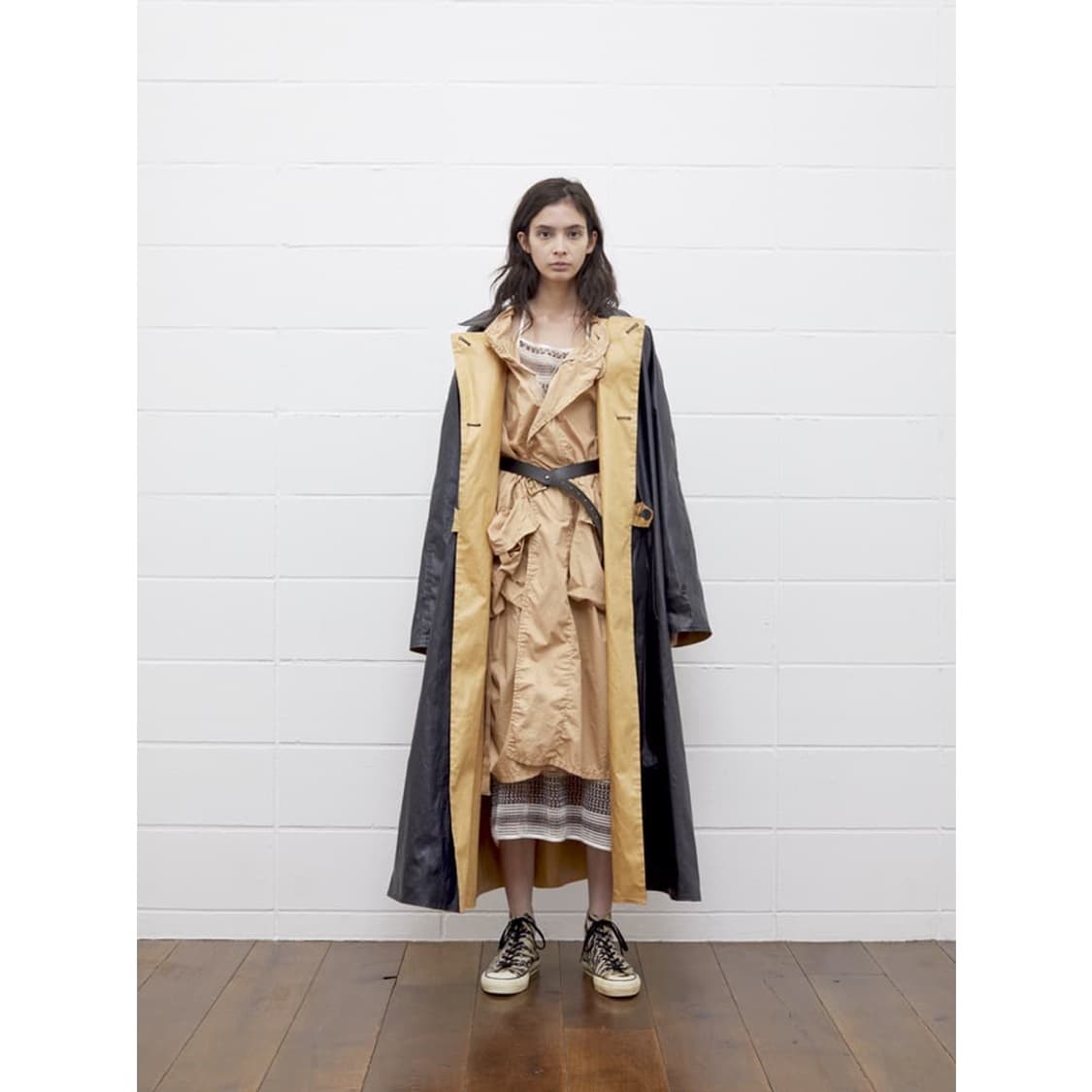 언유즈드 21ss 레더 텍스쳐 리버시블 코트 상품이미지6