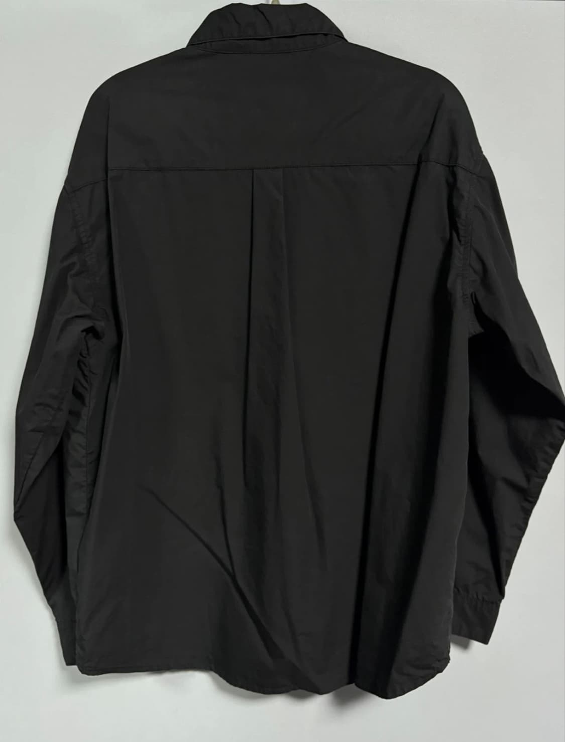 토피 블랙 셔츠 상품이미지2