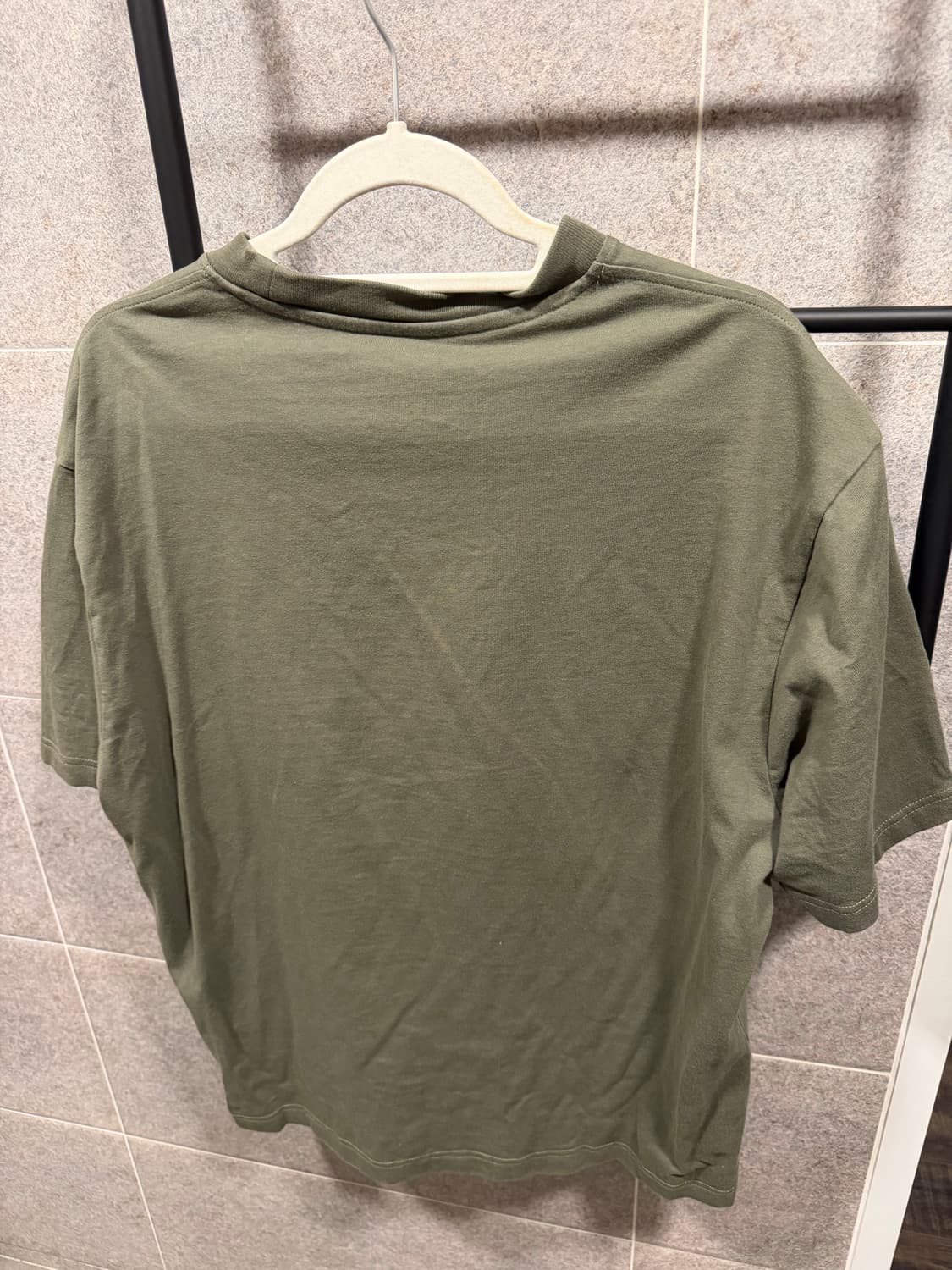 팔라스 x 포터 티셔츠 올리브 24fw 상품이미지2