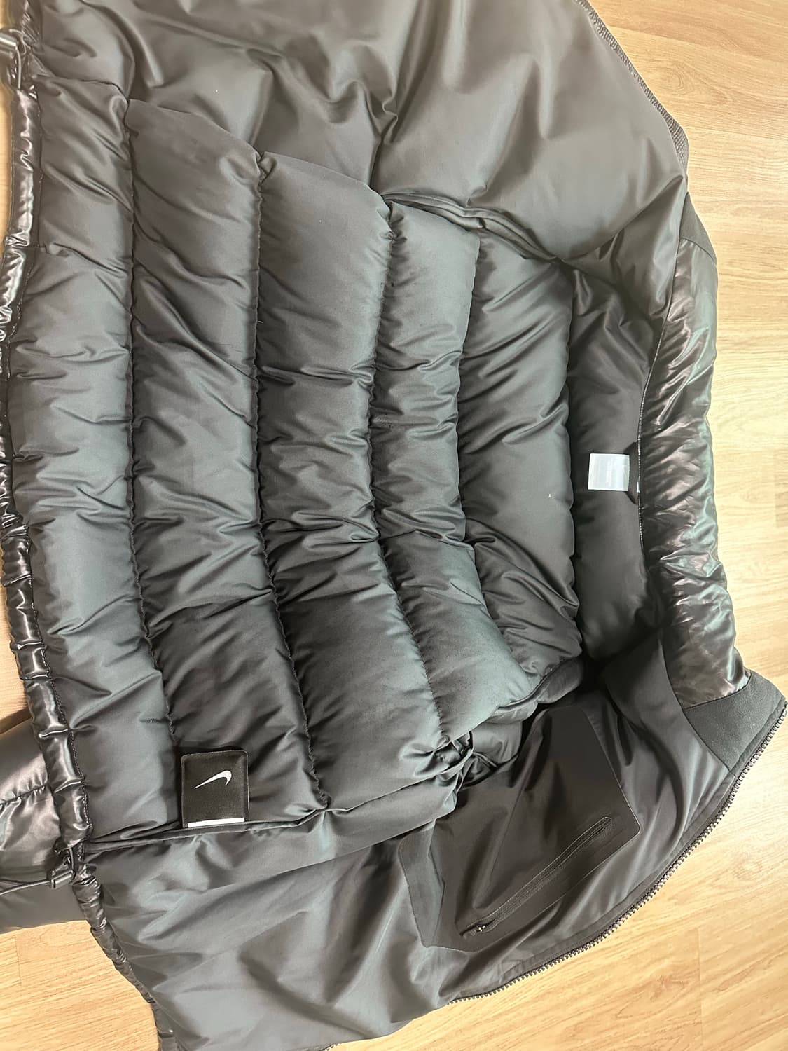 나이키 녹타 패딩 블랙 아시아핏 XL팝니다. 상품이미지3