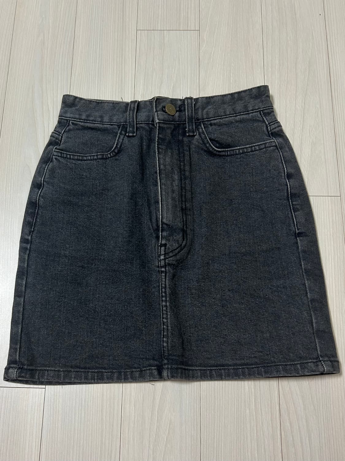 미스치프 트러커 스커트 흑청 상품이미지1