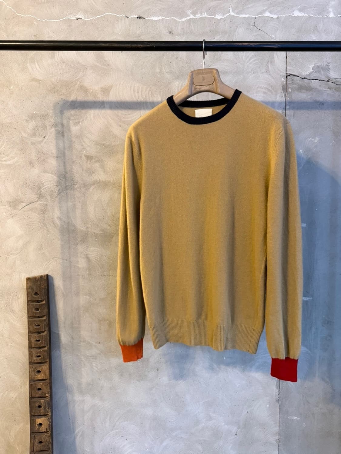 밴드 오브 아웃사이더즈 램스울 니트 100 상품이미지1