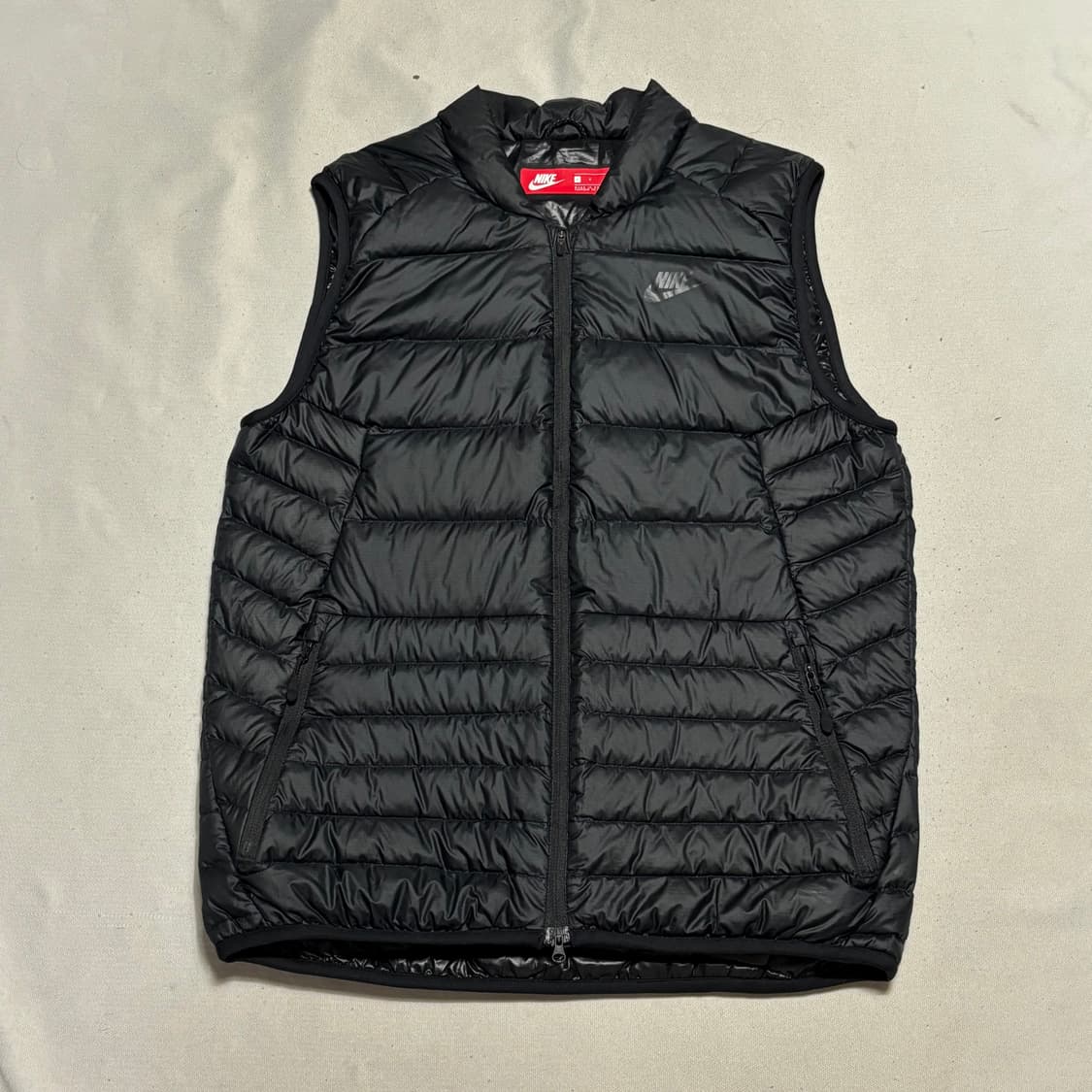 L 나이키 블랙 경량 패딩 베스트 상품이미지2