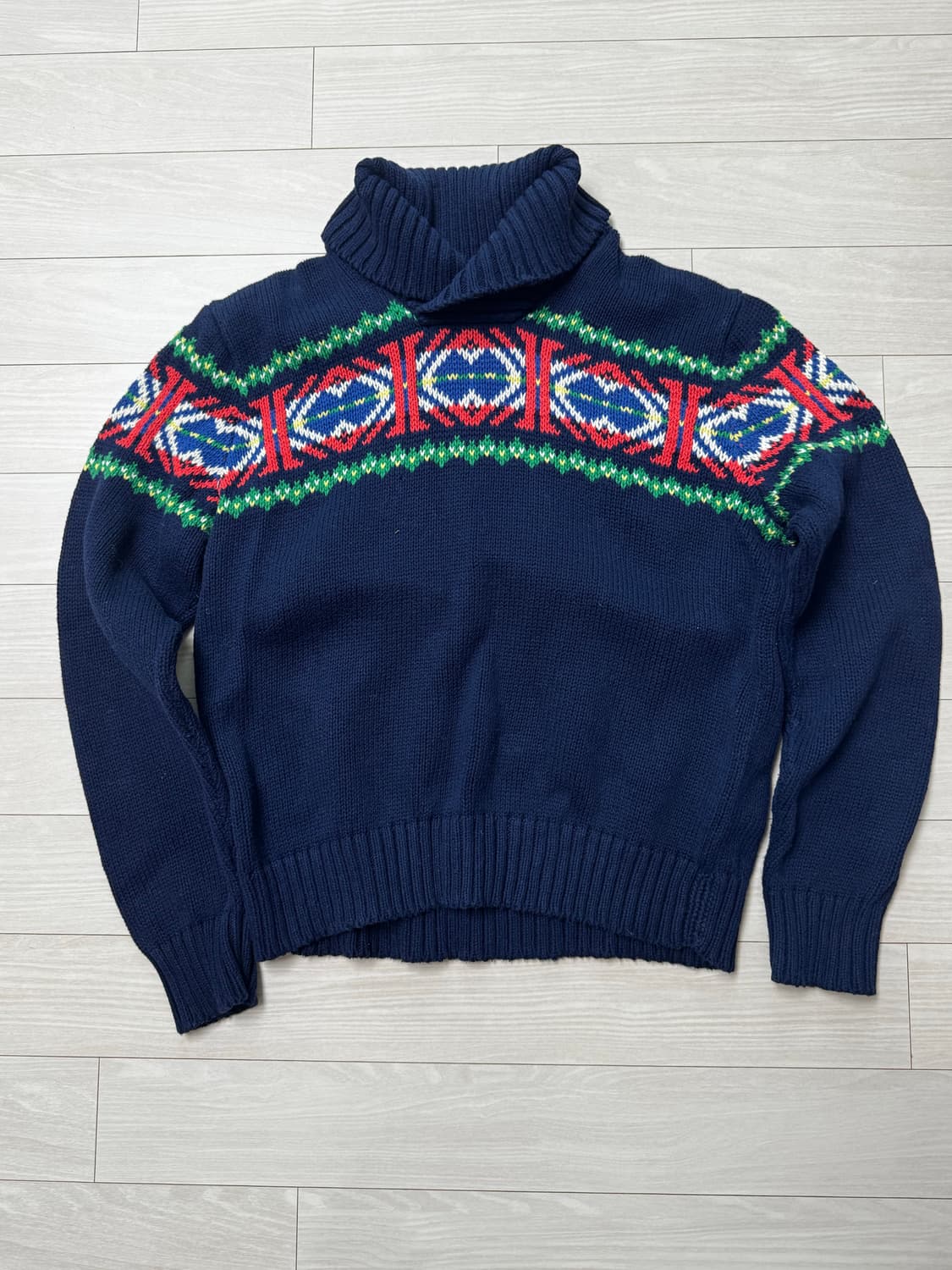 폴로 숄칼라 노르딕패턴 긴팔 니트 상품이미지1