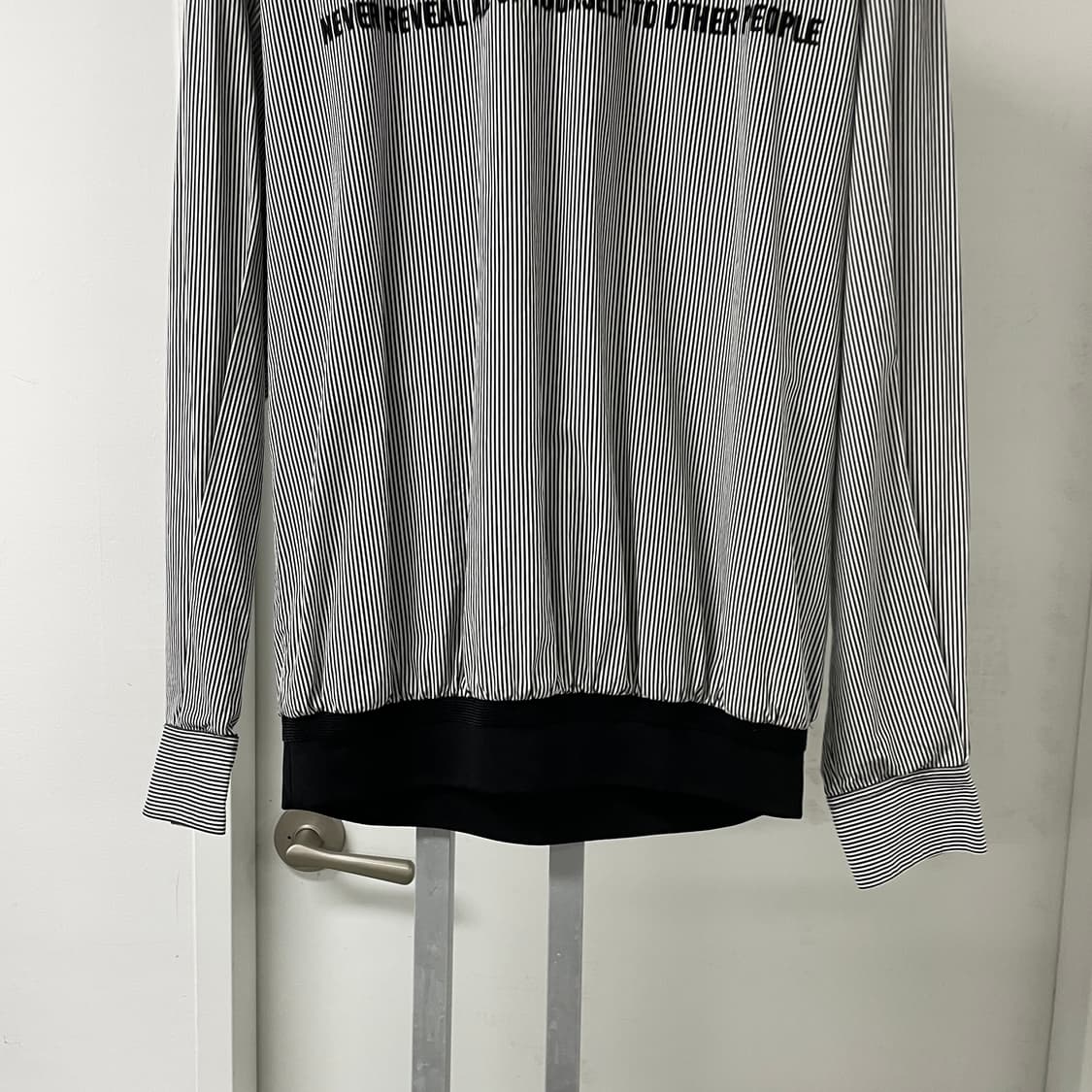 준지 스트라이프 셔츠 맨투맨 46 상품이미지3