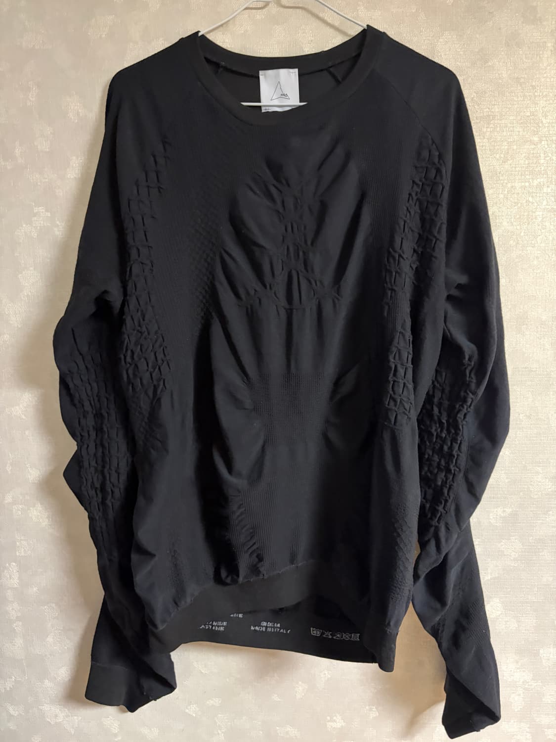 ROA 라운드넥 2.0 3D 심리스 니트 M 상품이미지3