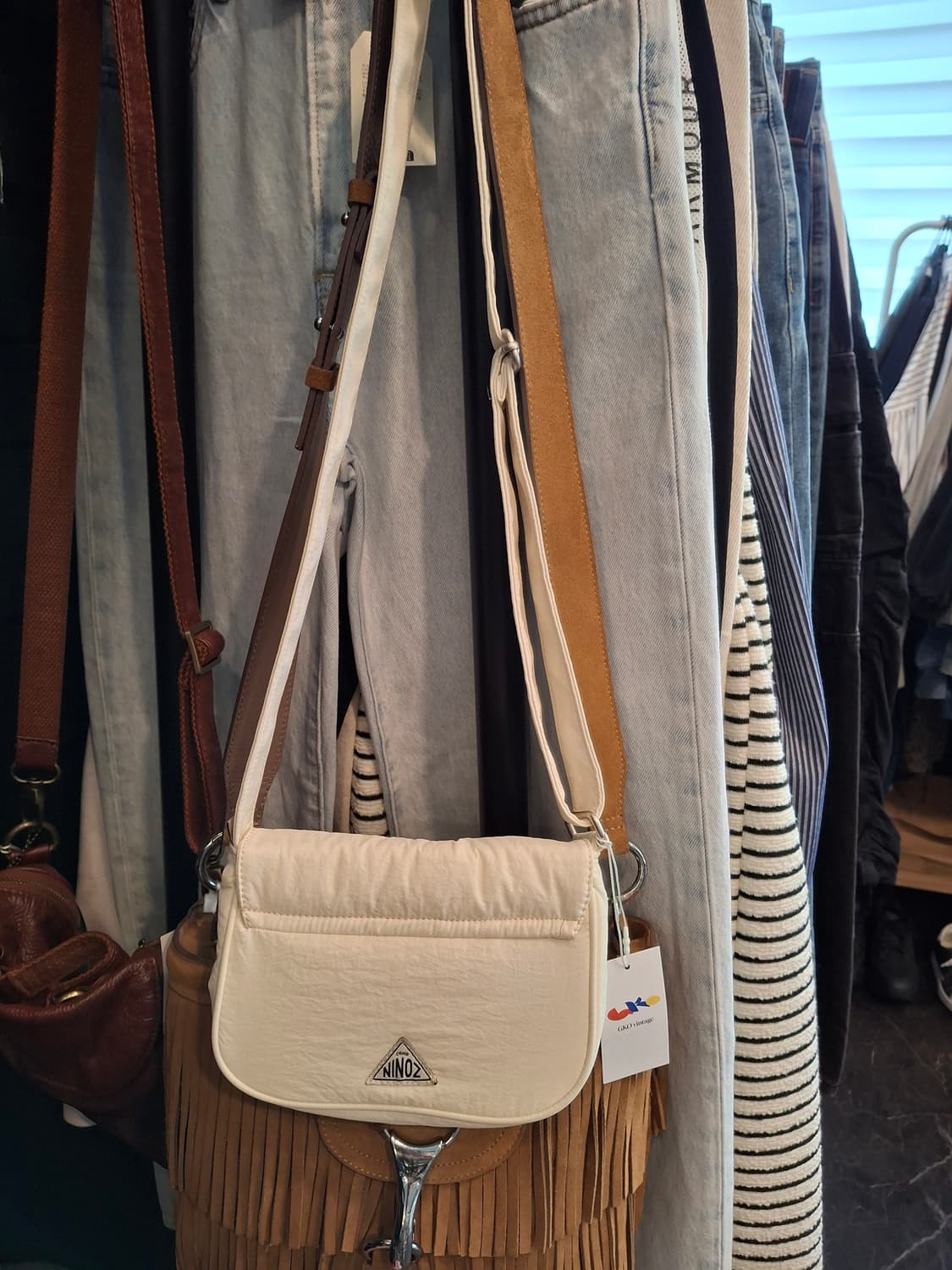 (마지막특가) 꼬모니노즈 COMONINOZ 미니 크로스백 상품이미지2