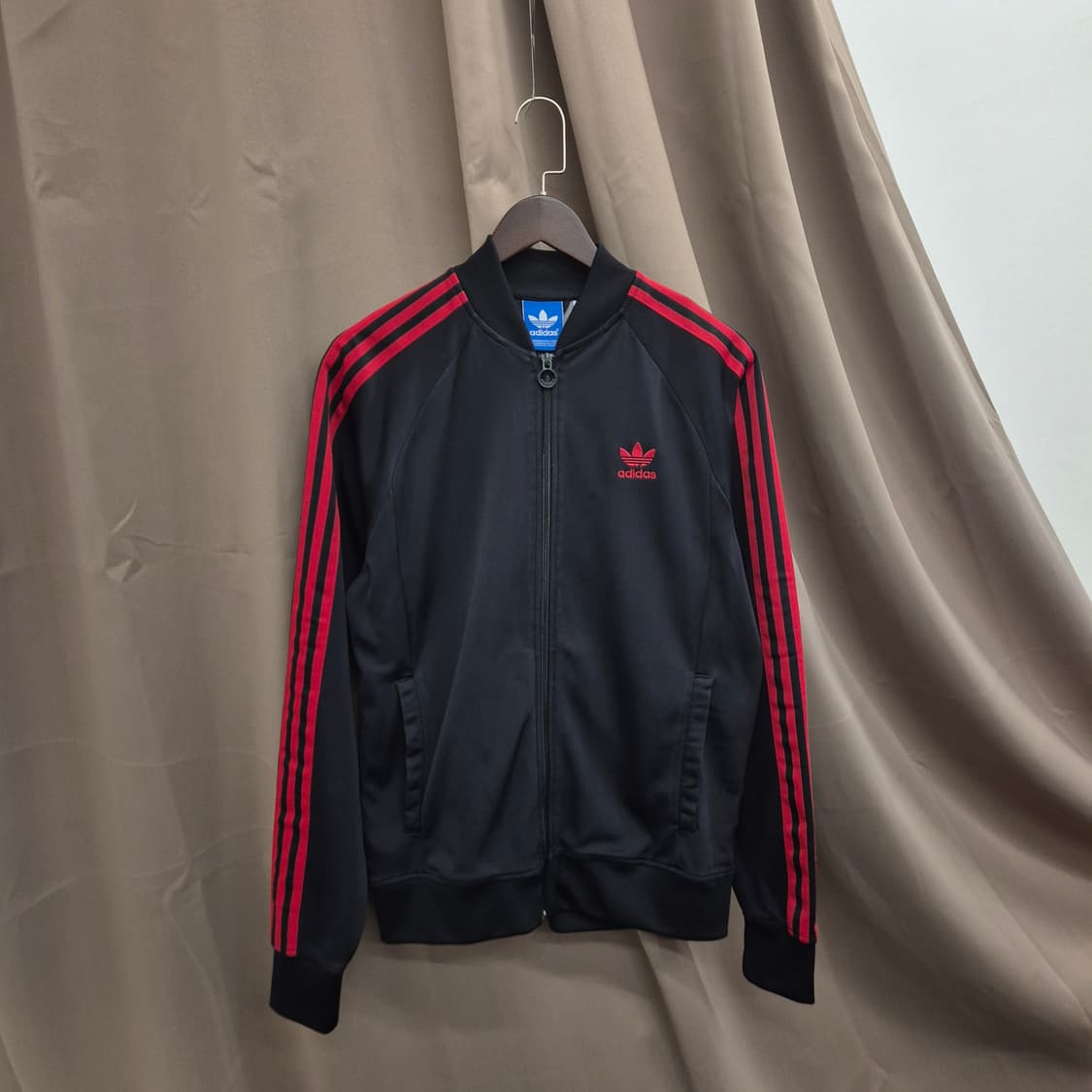 아디다스 검빨 슈퍼스타 트랙탑 105 상품이미지1