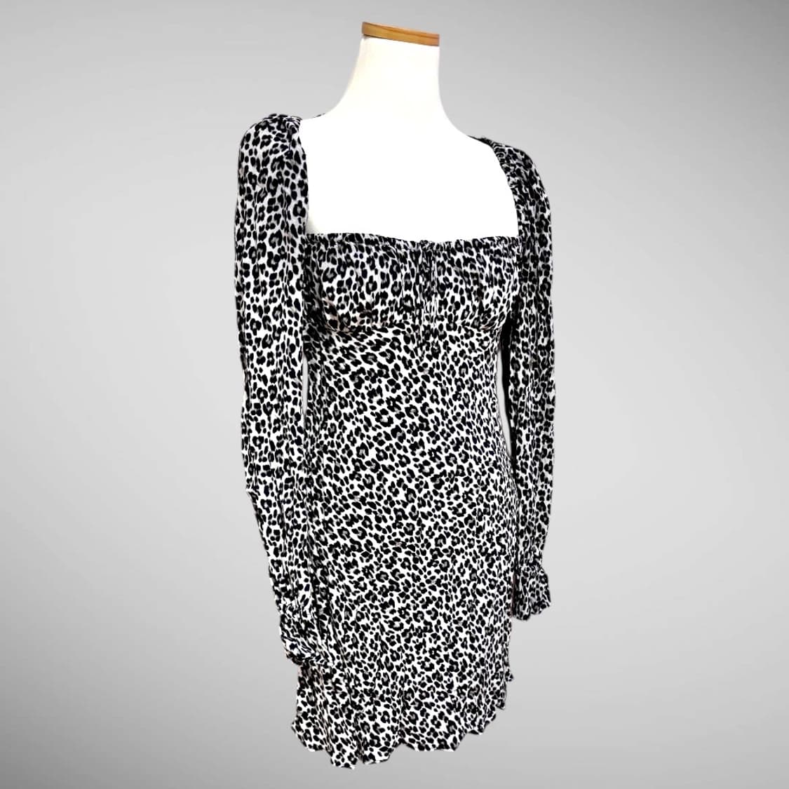[착샷O] 자라 ZARA 레오파드 스퀘어넥 미니 원피스 상품이미지3