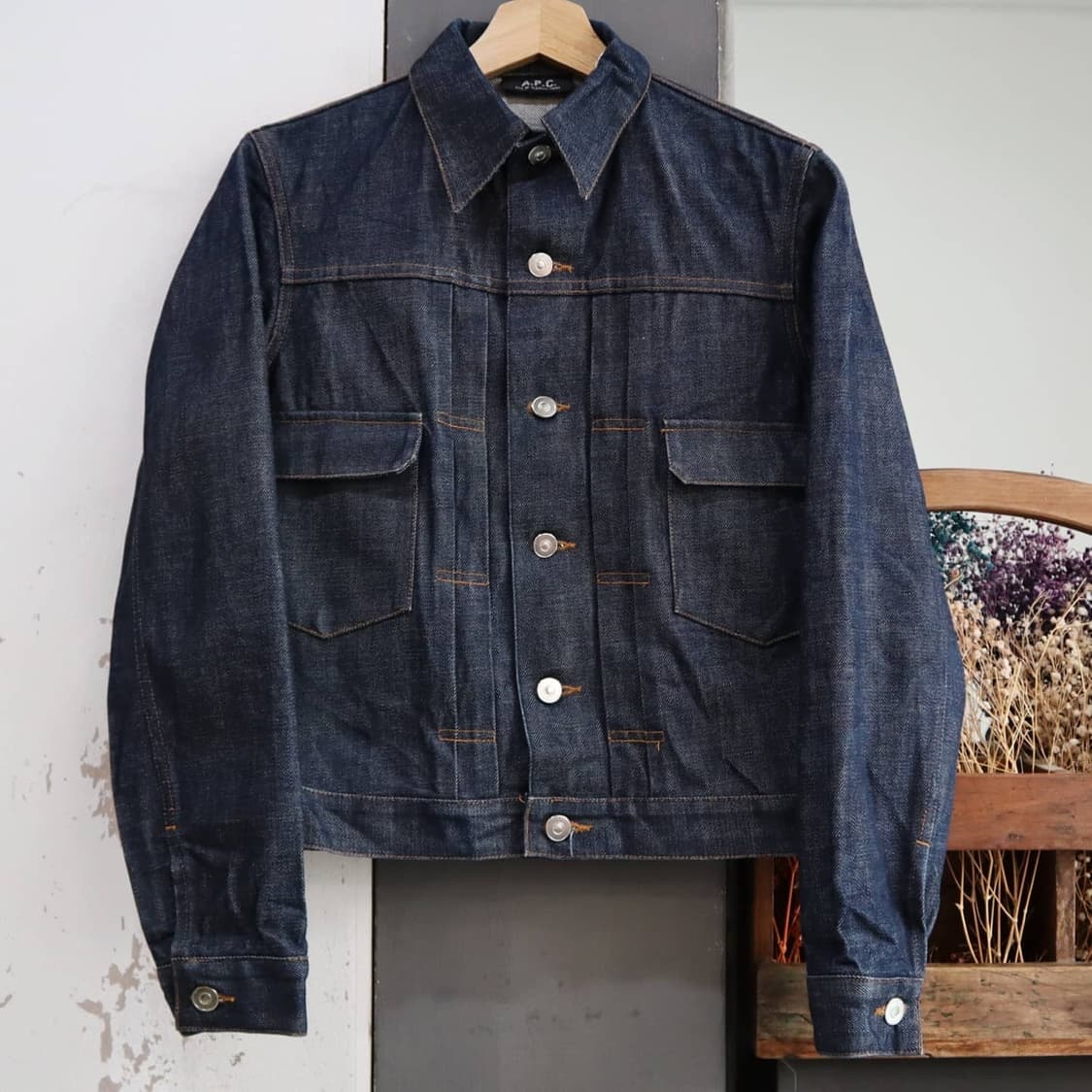 A.P.C 데님 트러커 자켓 상품이미지1