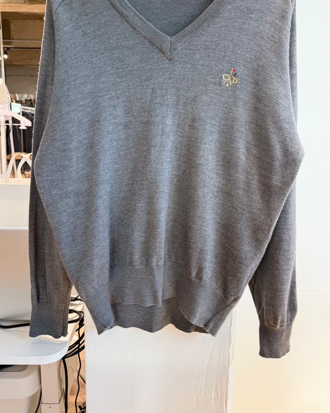 크리스찬 디올 몬슈어 그레이 로고자수 브이넥 니트  상품이미지6