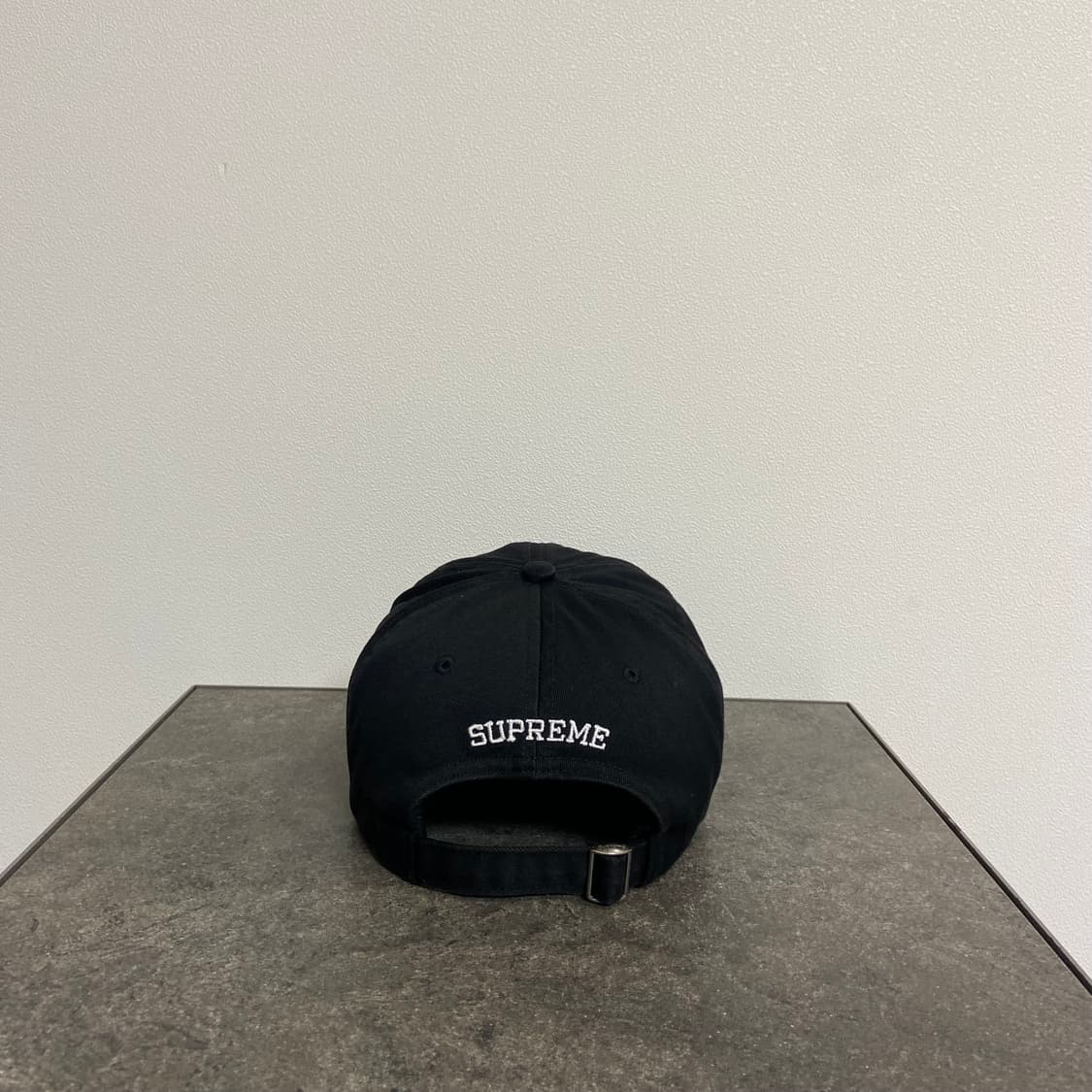 (OS) 슈프림 6패널 볼캡 모자 Est1994 블랙 상품이미지4