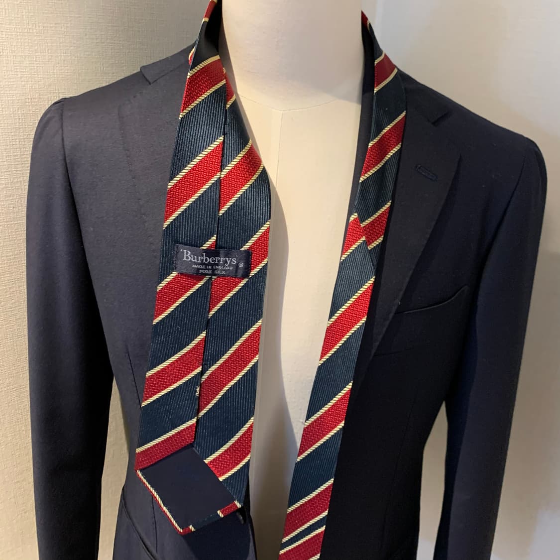 버버리(BURBERRY) 심플로고 스트라이프 클래식넥타이 명품 A+ 상품이미지2