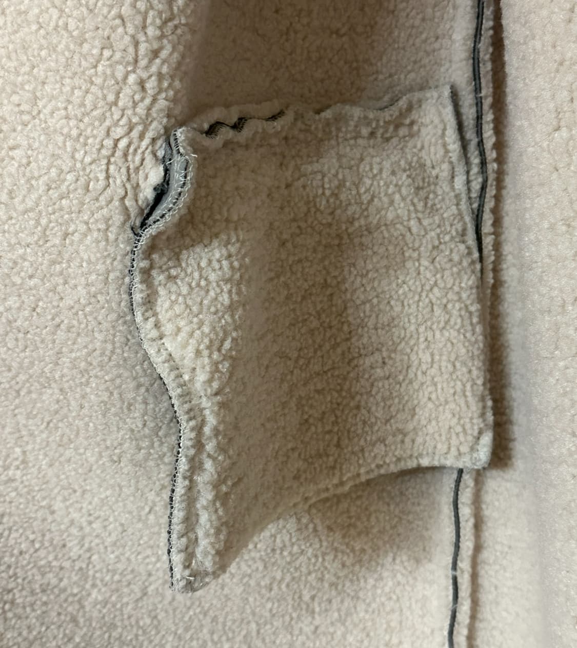 J.stuart Grayish blue shearling coat 상품이미지7