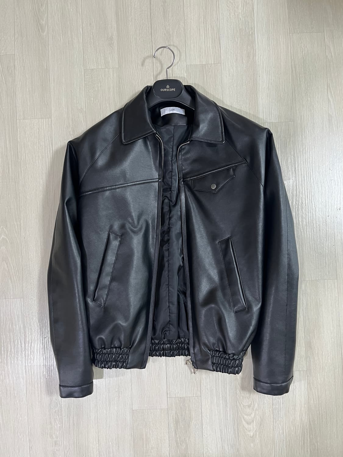 리젤서비스 레더 봄버 자켓 상품이미지2