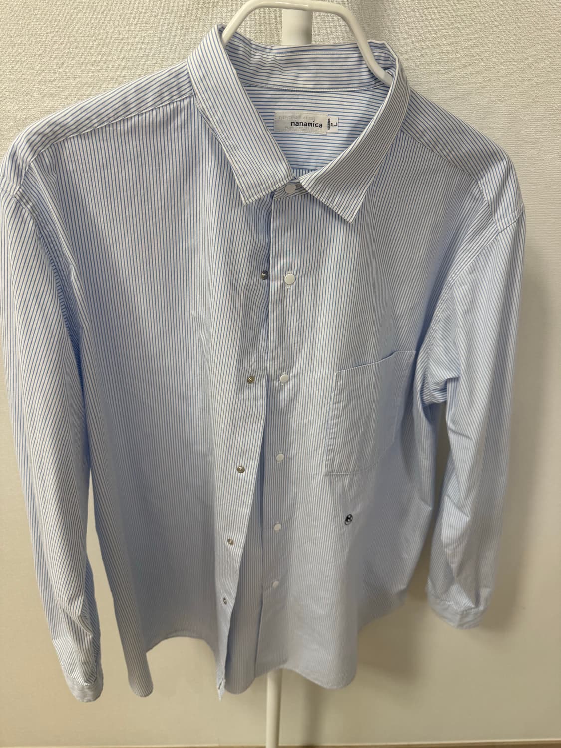 나나미카 레귤러 칼라 스트라이프 윈드셔츠 삭스 L사이즈  상품이미지2