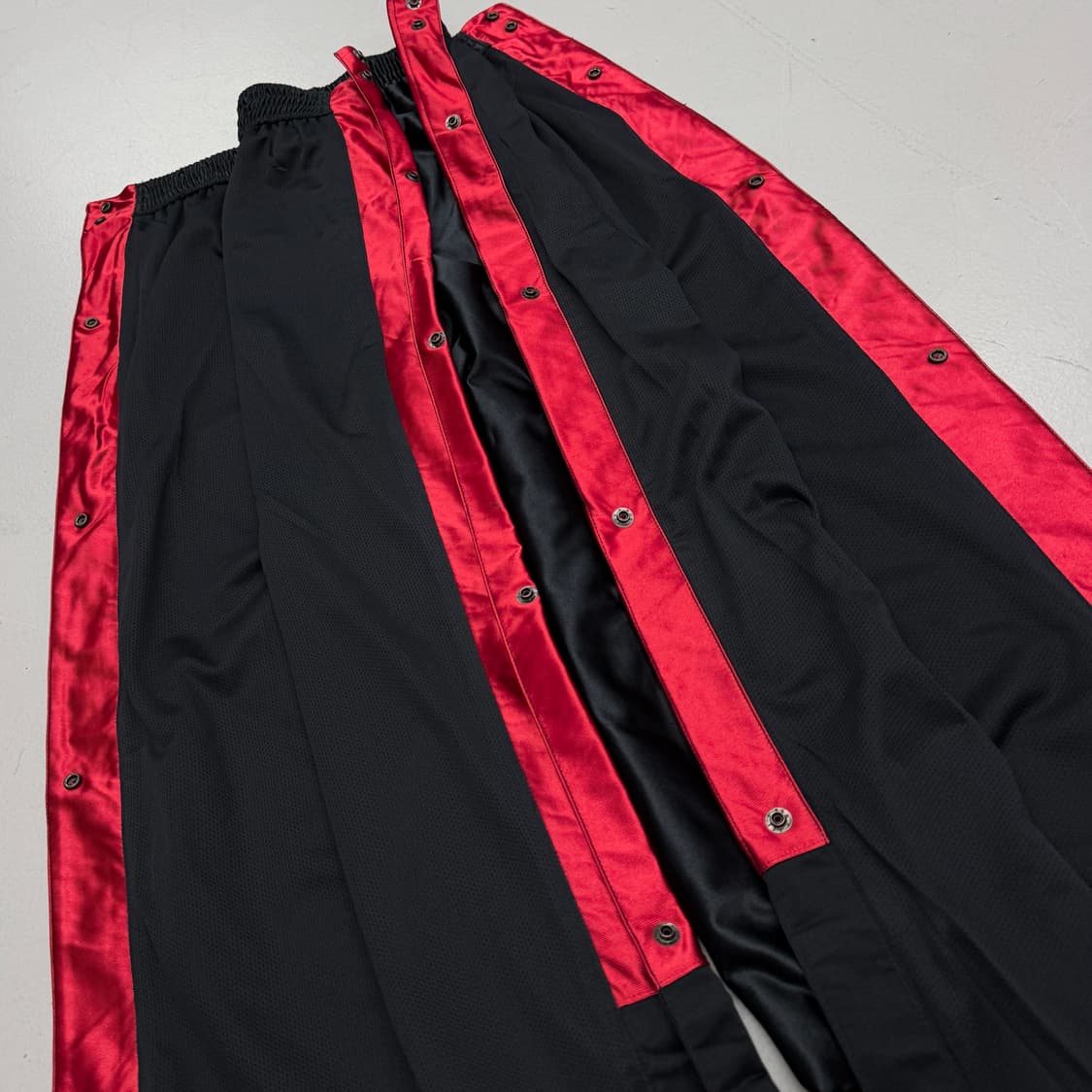 나이키 00s 스우시 사이드 버튼 올드스쿨 와이드 트랙팬츠 상품이미지6