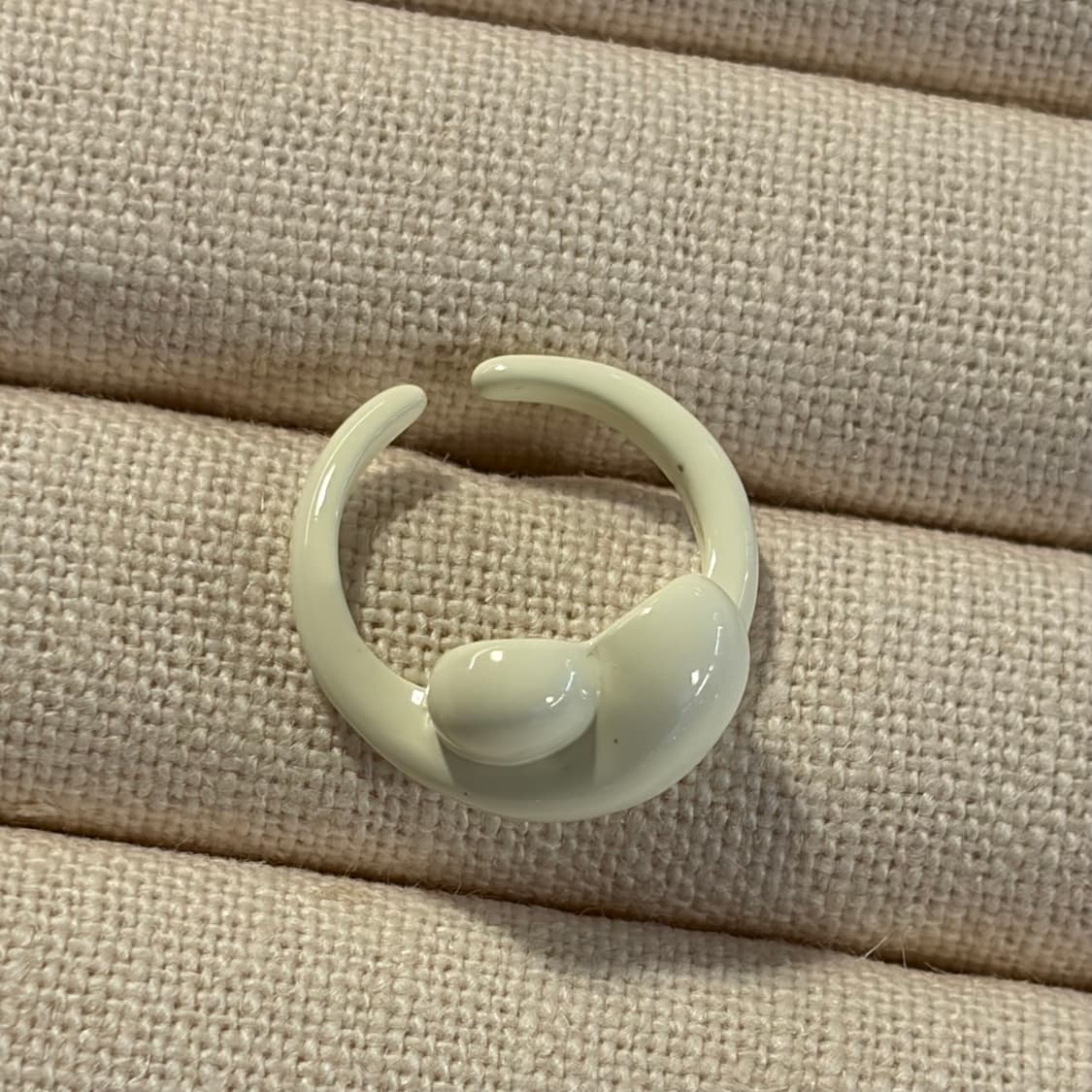 새상품 여성 신주 크림 하트 반지  상품이미지4