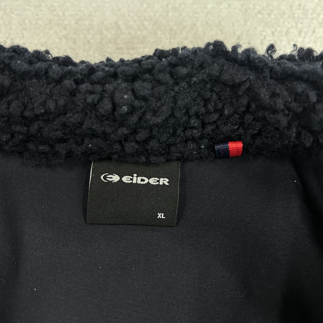 아이더 블랙 뽀글이 플리스 자켓 XL 상품이미지2