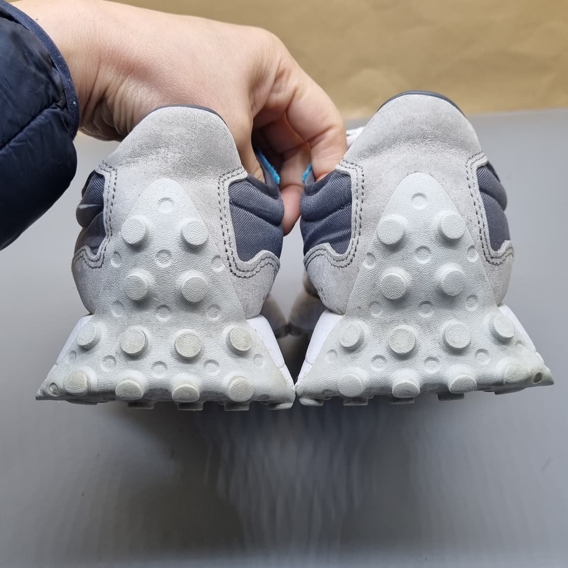 뉴발란스 327 그레이 운동화 255 상품이미지4