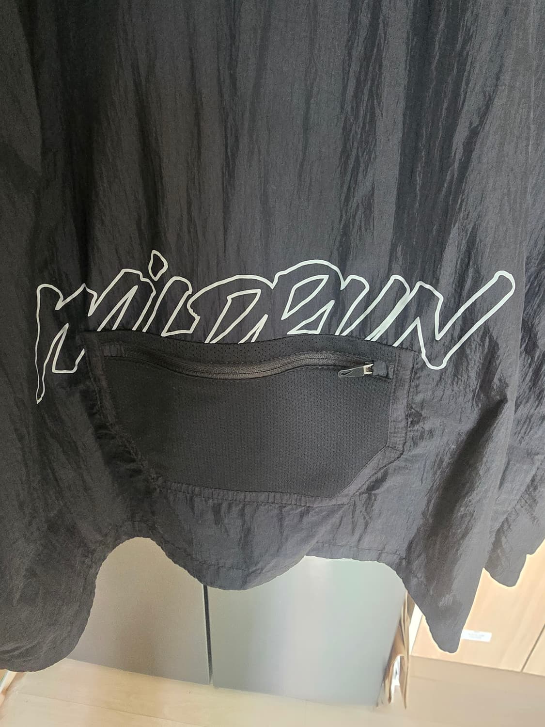 나이키 와일드런 초경량 바람막이 xl105 상품이미지4