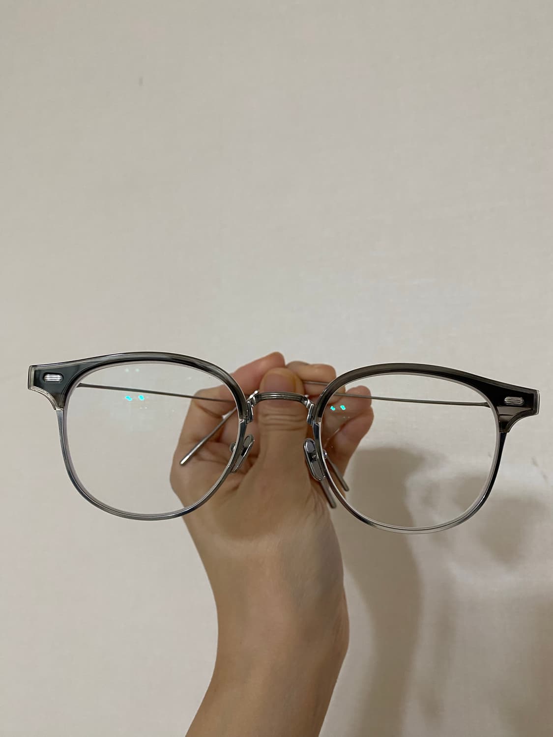 젠틀몬스터 알리오x gd1 그레이 마블컬러 상품이미지4