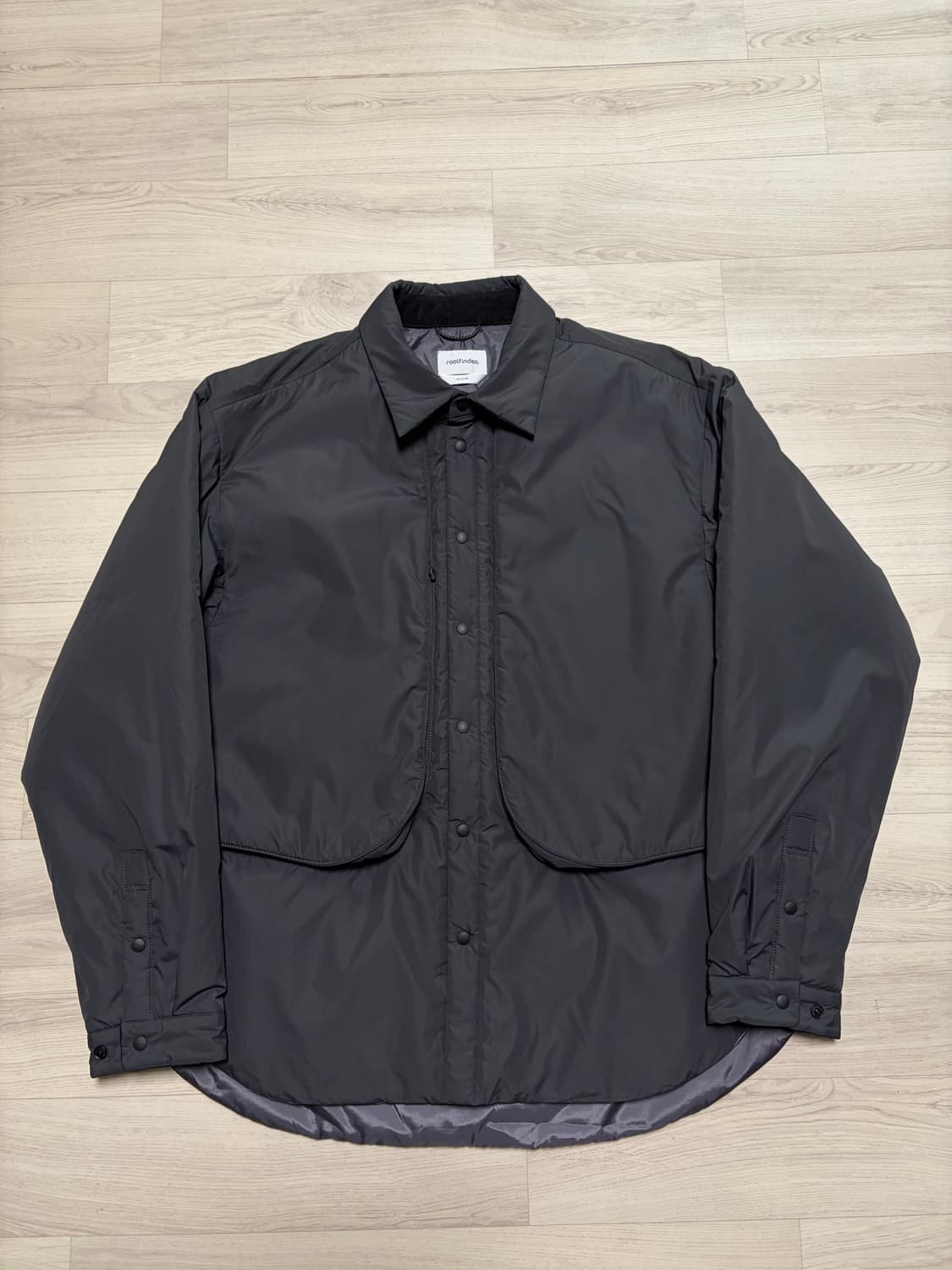 루트파인더 샘플 셔츠 패딩 자켓 차콜 M사이즈 판매 상품이미지1