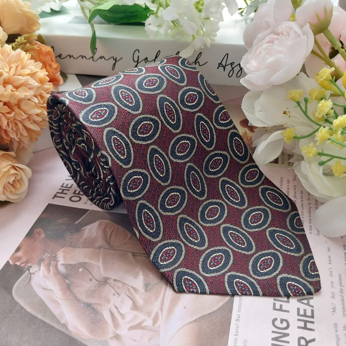 마크 크로스 실크 와인 지오메트릭 넥타이 9.2cm A+등급 K1511
 상품이미지1