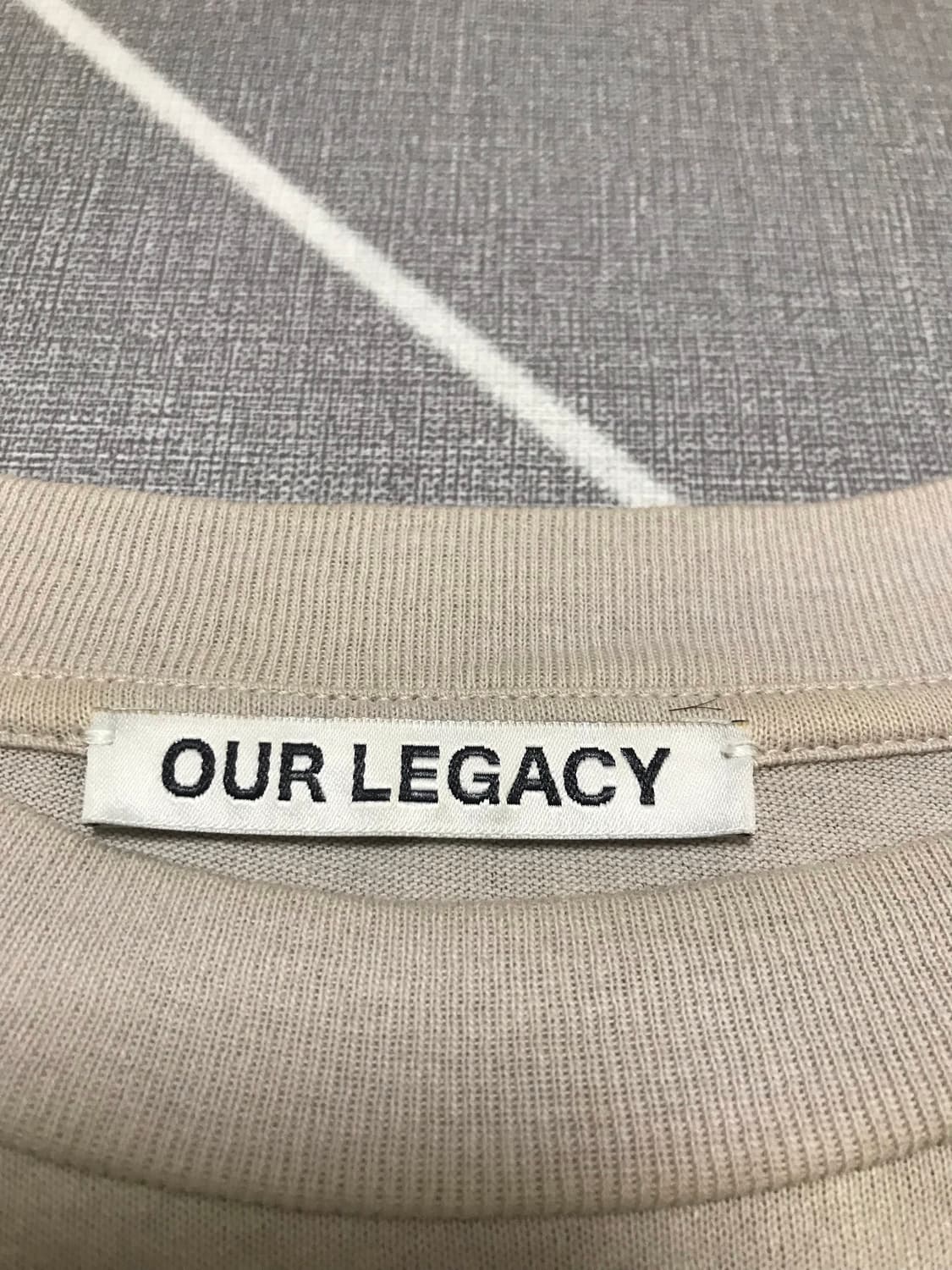 아워레거시 티셔츠  상품이미지2