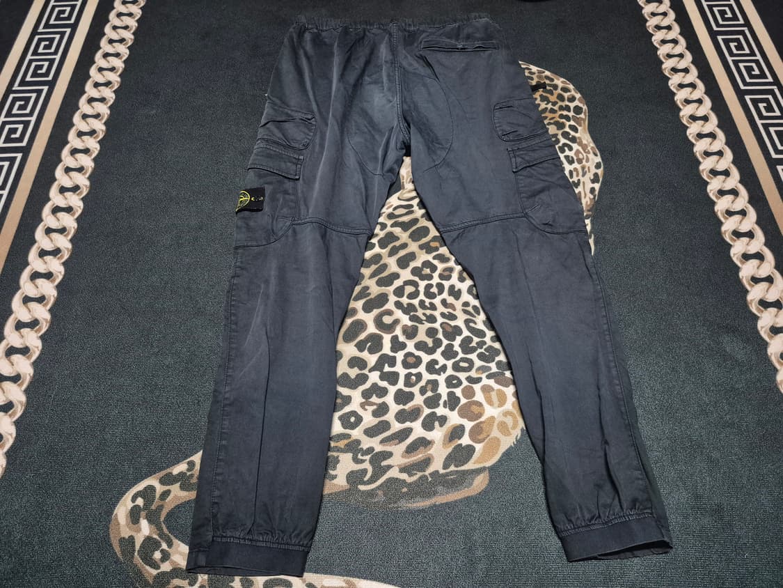 스톤 아일랜드 18F/W 탄창 카고 팬츠 정품 상품이미지7