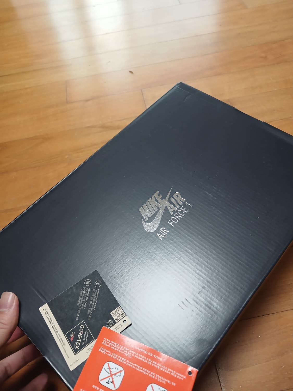 나이키 에어포스1 올블랙 비브람솔 gtx270 상품이미지7