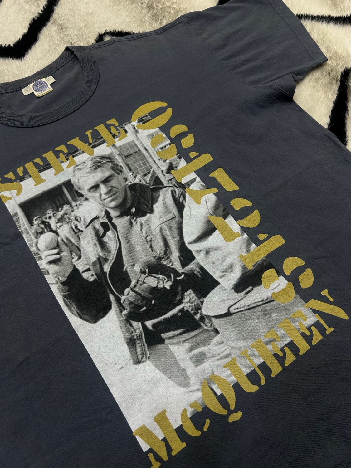 [XL]토이즈맥코이 스티브맥퀸 반팔/챠콜 상품이미지1