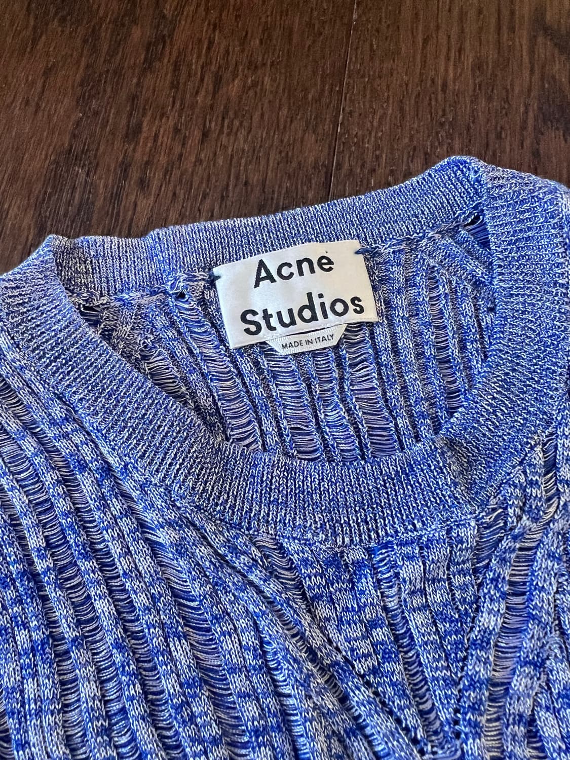 아크네 슬리브리스 상품이미지1