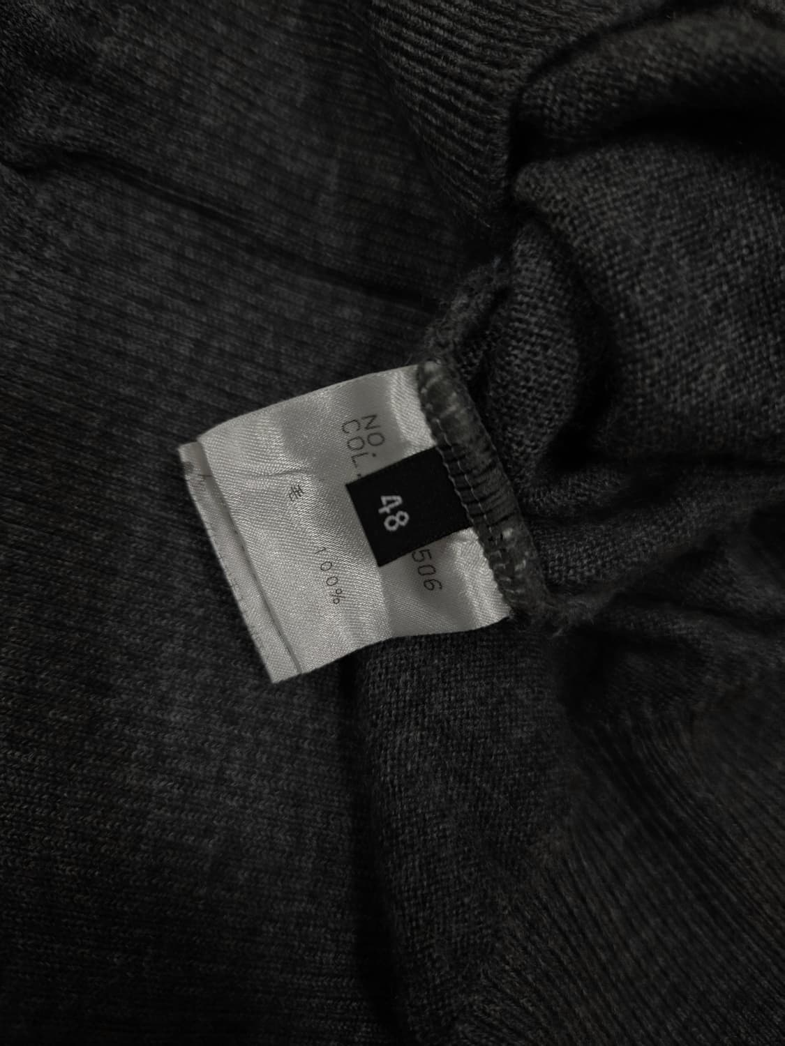 THE TWELVE JAPAN 그레이 브이넥 니트 상품이미지7