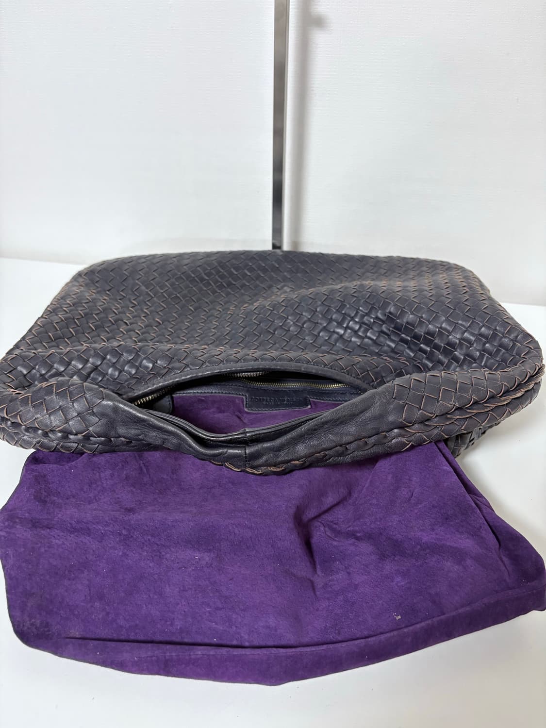 보테가베네타 호보백 다크퍼플 상품이미지3