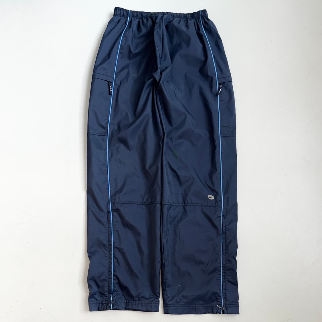 나이키 90s 스우시 올드스쿨 와이드 바람막이 트랙팬츠 상품이미지3