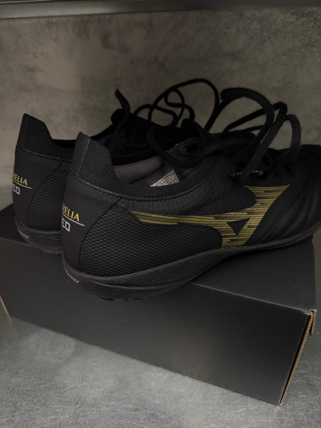 미즈노 모렐리아 네오 살라 베타 tf 265 상품이미지4