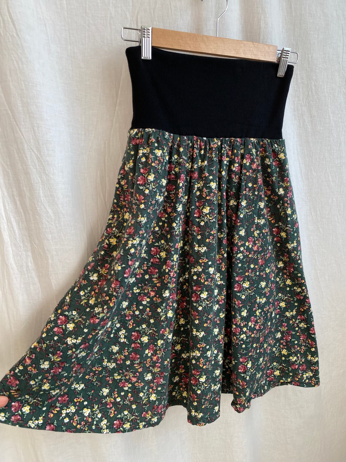 CINEMA CLUB 그린플라워 밴딩스커트(M) 상품이미지2