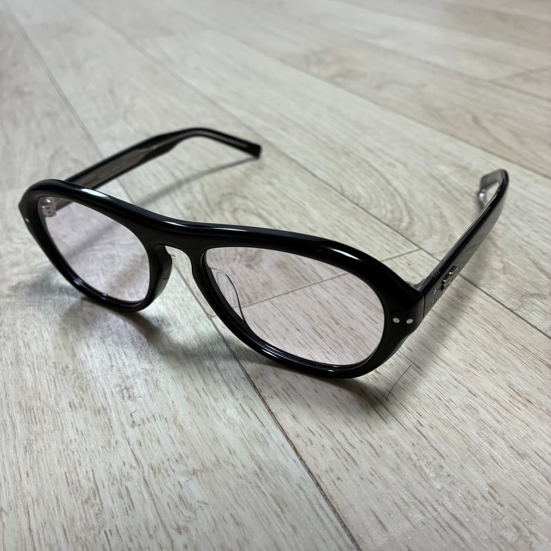 [새상품 풀박스] 젠틀몬스터 오아 OAA V1 (V) 퍼플 렌즈 상품이미지3