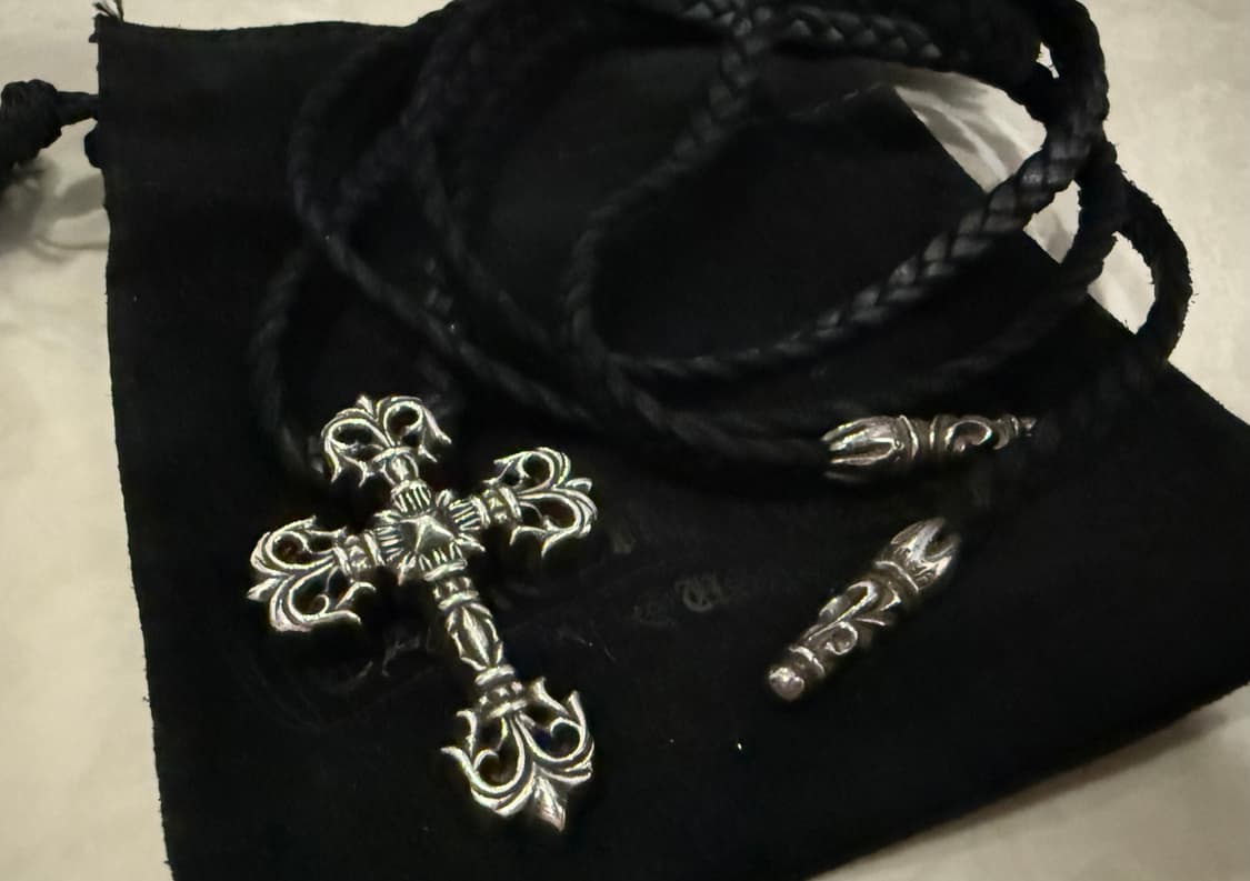 크롬하츠 필리그리 가죽 목걸이 상품이미지1