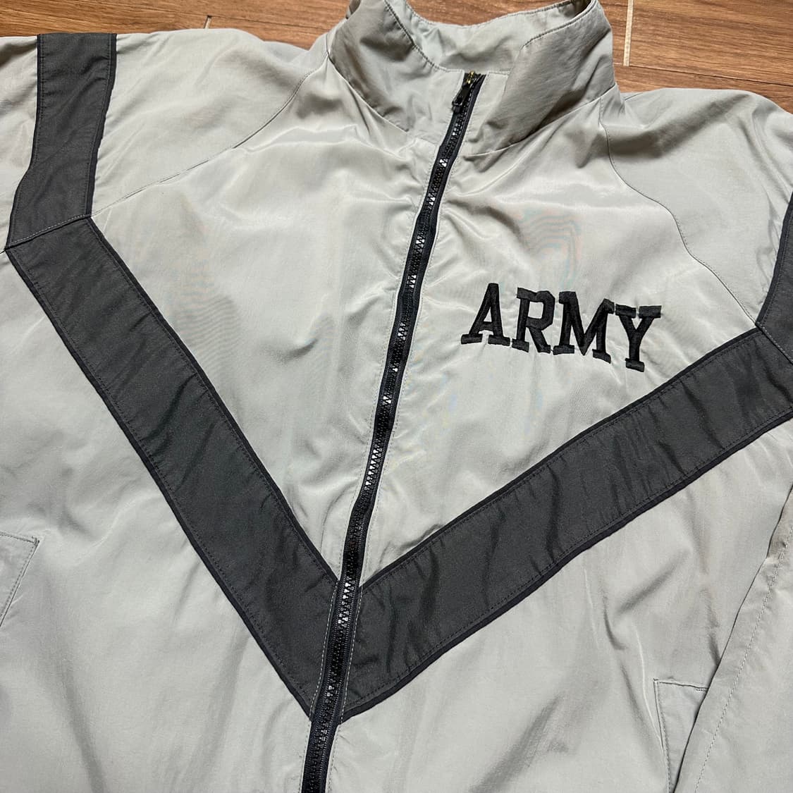 미군 육군 IPFU 트레이닝 자켓 라지레귤러 상품이미지3