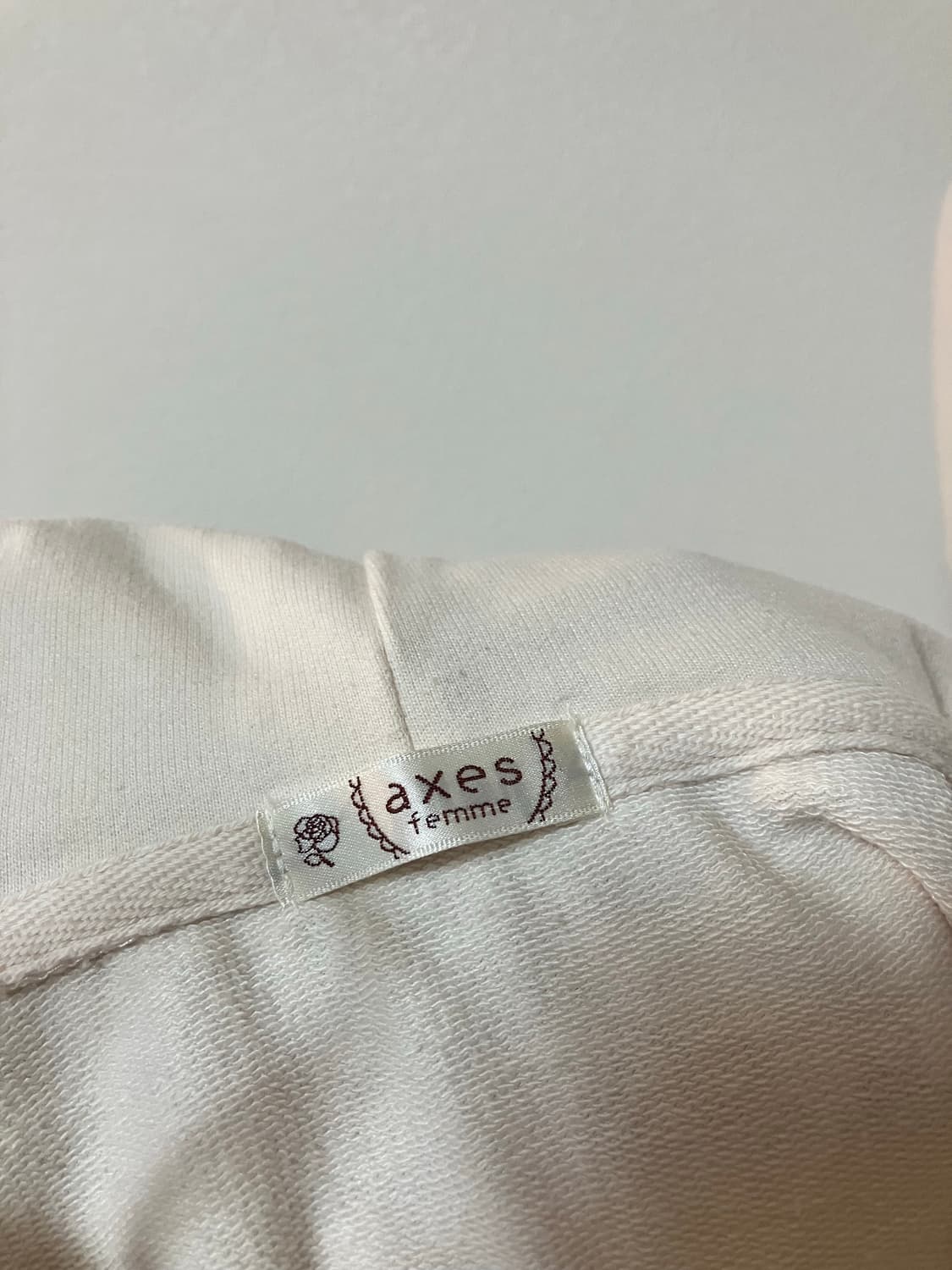 axes femme 엑시즈팜 딸기우유 레이스 후드티 상품이미지7