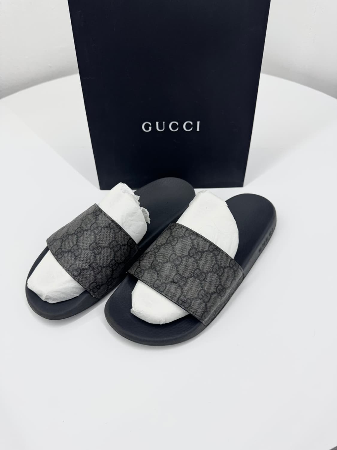 [백화점] 구찌 GG 슬라이드 슬리퍼  상품이미지1