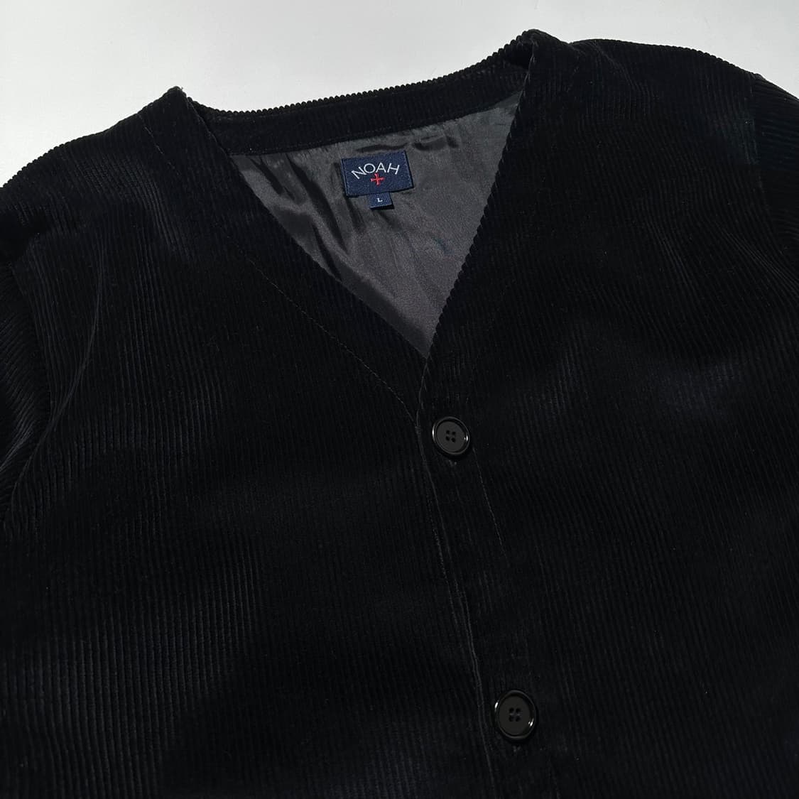 노아 코듀로이 V넥 가디건 자켓 블랙 상품이미지3