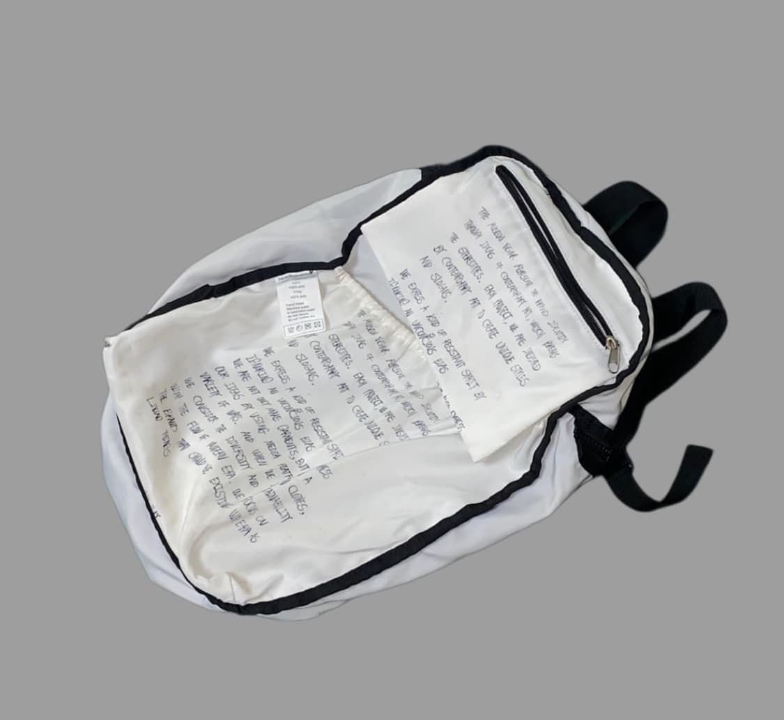 더뮤지엄비지터 프린팅 백팩 상품이미지2